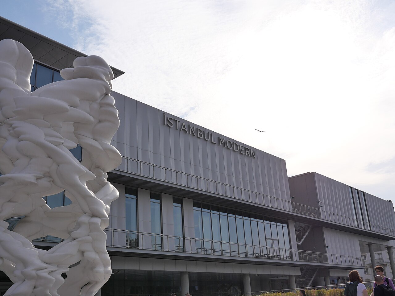 Das Istanbul Modern Museum am Galataport mit Tipps zum Rundgang und aktuellen Preisen