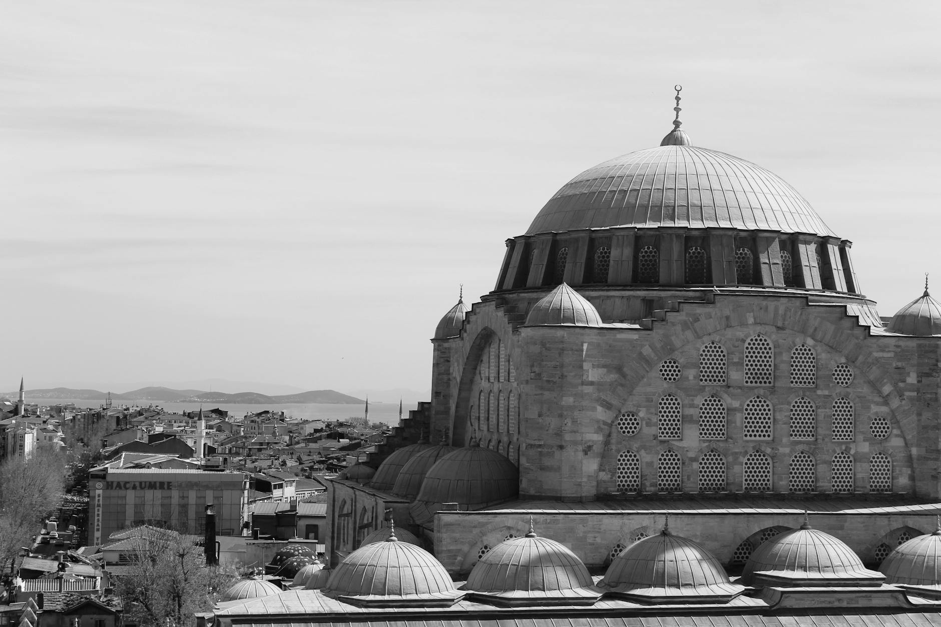Die Mihrimah Sultan Moschee in Edirnekapı mit Tipps zur Anreise und den schönsten Fotospots