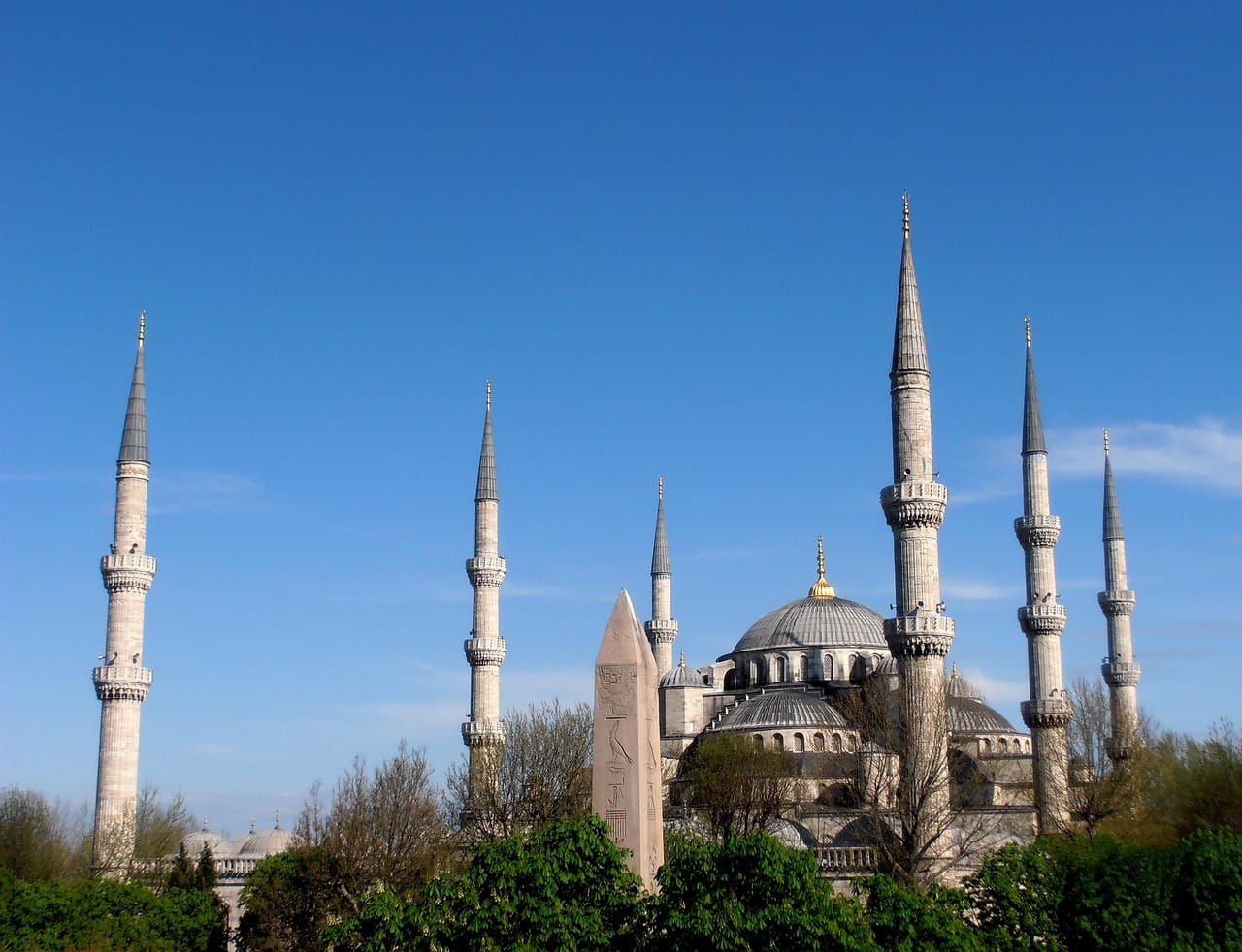 Das Hippodrom von Konstantinopel am Sultanahmet-Platz mit Rundgang und Tipps zu den antiken Monumenten